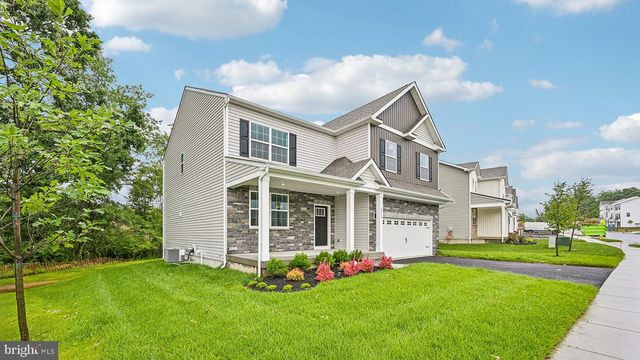 3029 MARTHA WAY, Pennsburg, PA 18073