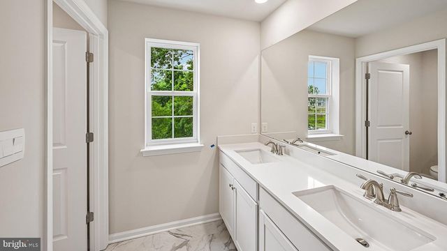 3029 MARTHA WAY, Pennsburg, PA 18073