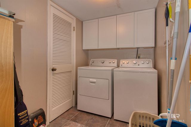 327 E Beach Boulevard 1A, Gulf Shores, AL 36542