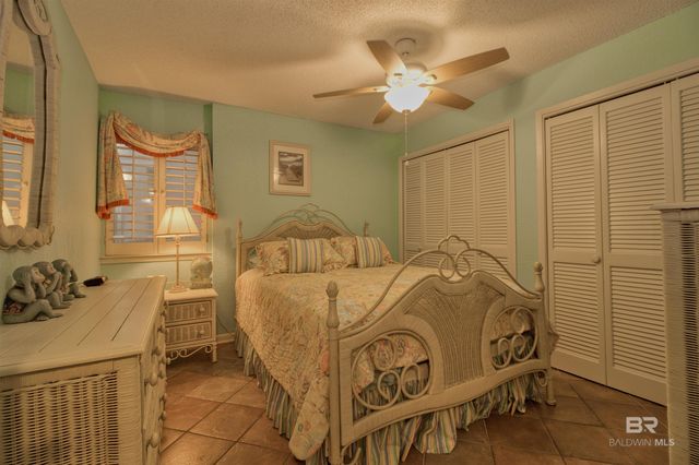 327 E Beach Boulevard 1A, Gulf Shores, AL 36542