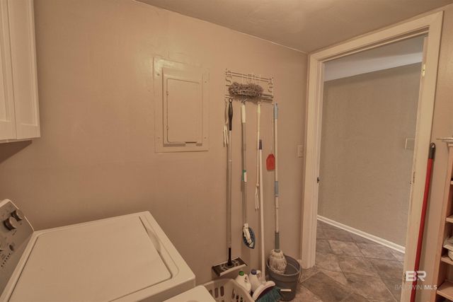 327 E Beach Boulevard 1A, Gulf Shores, AL 36542