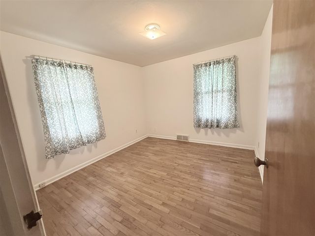 829 Dwillard Drive, Kalamazoo, MI 49048