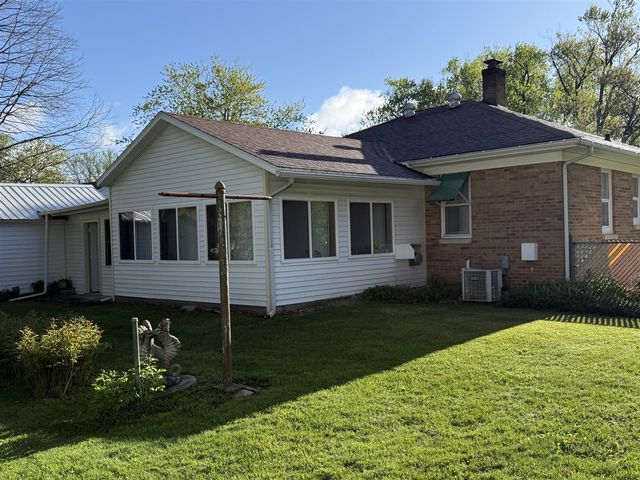 829 Dwillard Drive, Kalamazoo, MI 49048
