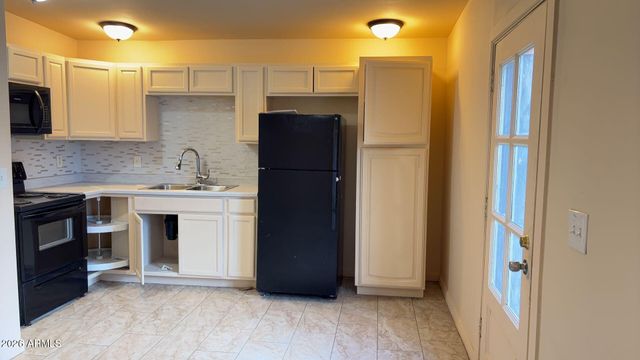 6714 N 54TH Avenue 1, Glendale, AZ 85301