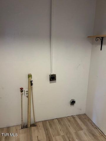 36647 Wilderness Road, Jonesville, VA 24263