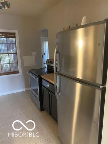 6401 Central Avenue, Indianapolis, IN 46220