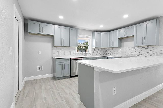 4823 KATHY JO TERRACE, Orlando, FL 32808