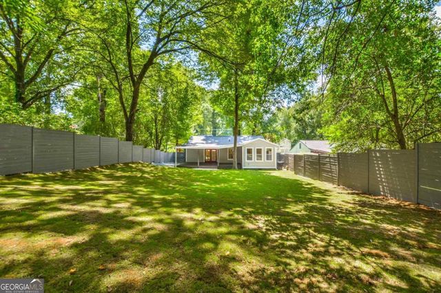 1391 Kennesaw Drive NW, Atlanta, GA 30318