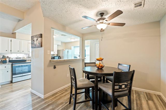 2907 Marlin Court, League City, TX 77573
