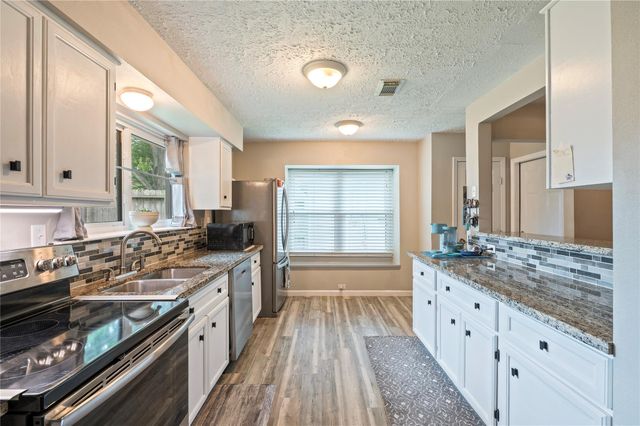 2907 Marlin Court, League City, TX 77573