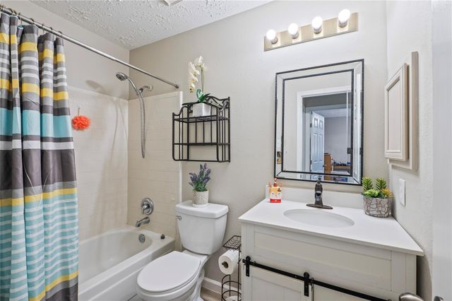 2907 Marlin Court, League City, TX 77573