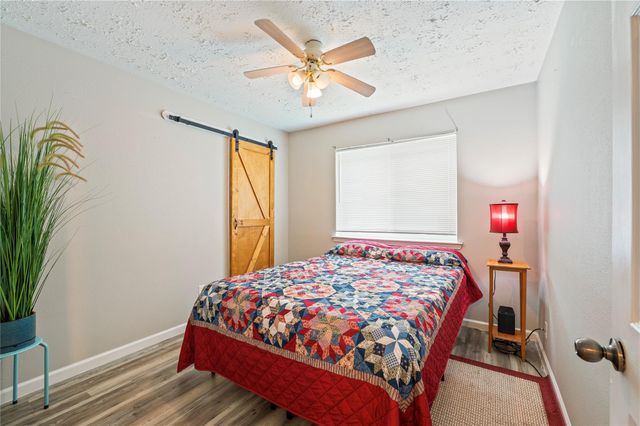 2907 Marlin Court, League City, TX 77573