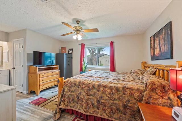 2907 Marlin Court, League City, TX 77573