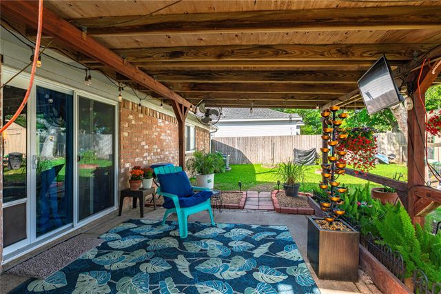 2907 Marlin Court, League City, TX 77573