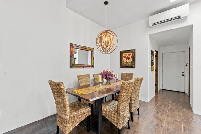 6 Camino del Centro, Santa Fe, NM 87507