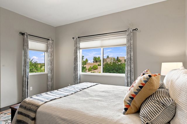 6 Camino del Centro, Santa Fe, NM 87507