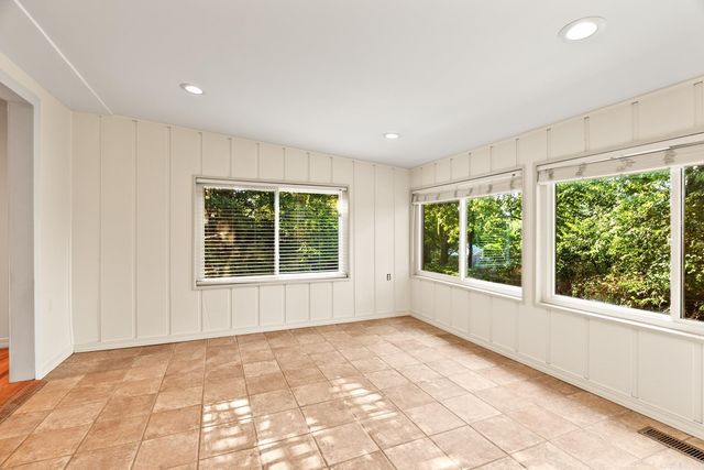 5624 N Grandview Street, Little Rock, AR 72207