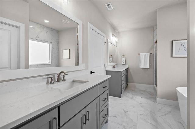 23 Lockhart Drive, Bella Vista, AR 72715