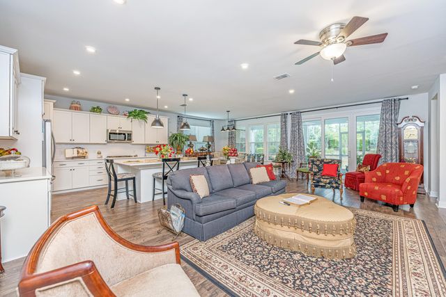 407 Seaside Trail, Summerville, SC 29486