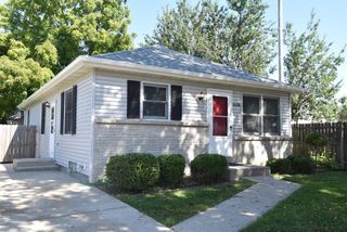 1418 Bryn Mawr AVENUE, Racine, WI 53403