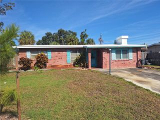 8671 MAGNOLIA DRIVE, Seminole, FL 33777