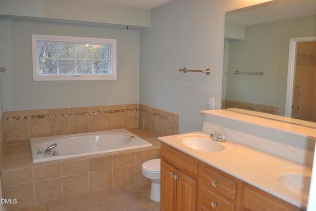 104 Ayelsford Drive, Cary, NC 27518