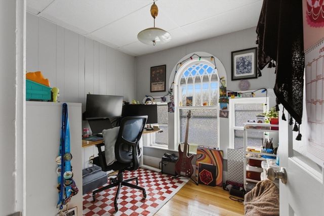 135-139 E Squantum St, Quincy, MA 02171