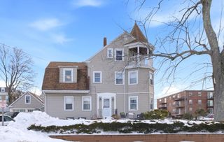 135-139 E Squantum St, Quincy, MA 02171
