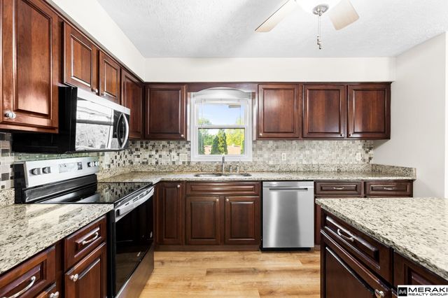 9339 Pratt Circle, Omaha, NE 68134