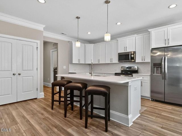 37 W Cannalily Lane, Clayton, NC 27520