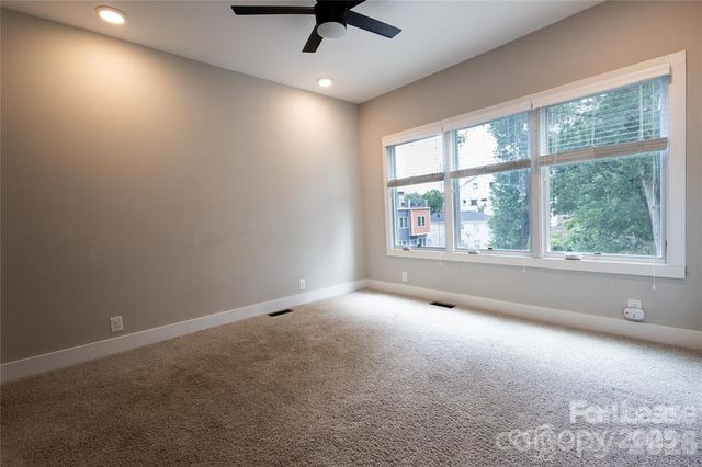 1515 Peridoe Point Lane, Charlotte, NC 28206