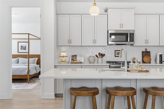 10141 SPRUCE RIVER WAY, Parrish, FL 34219