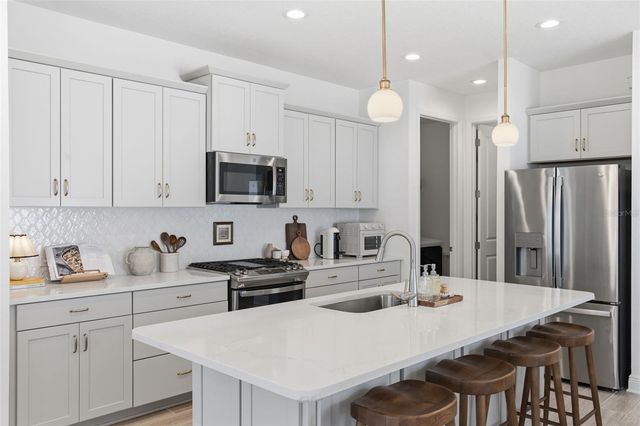 10141 SPRUCE RIVER WAY, Parrish, FL 34219