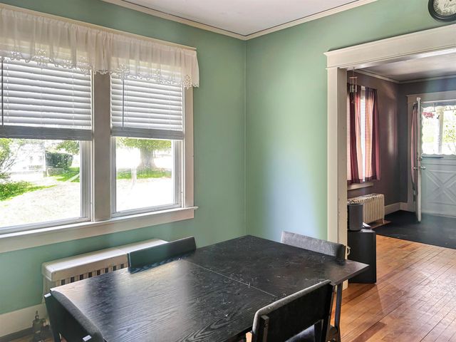 107 Grove Street, Rutland City, VT 05701