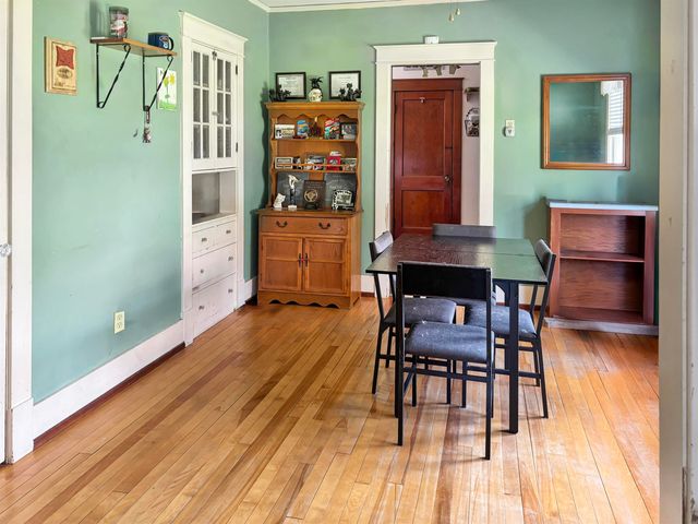 107 Grove Street, Rutland City, VT 05701