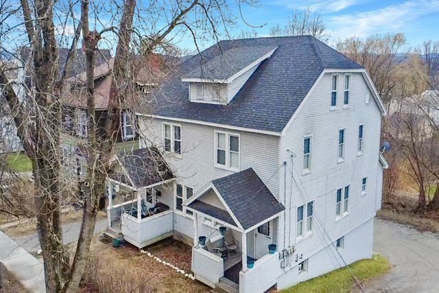 107 Grove Street, Rutland City, VT 05701