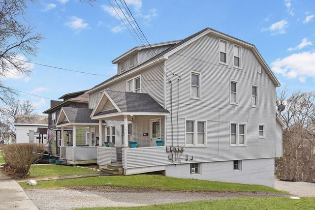 107 Grove Street, Rutland City, VT 05701