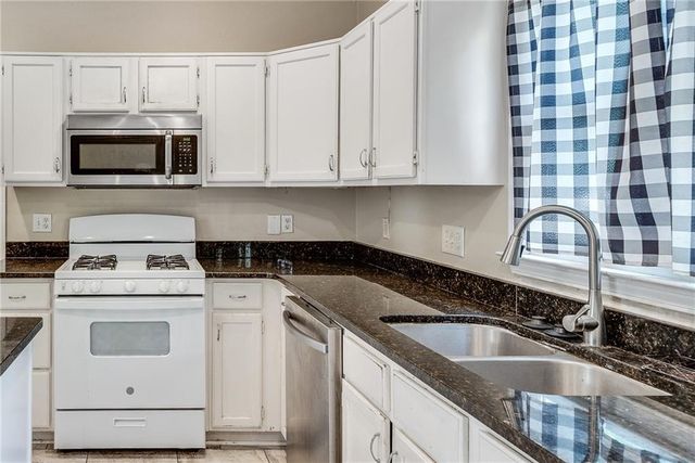 3047 Dunlin Way, Lawrenceville, GA 30044