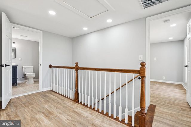 12406 STRODES MILL RD, Remington, VA 22734