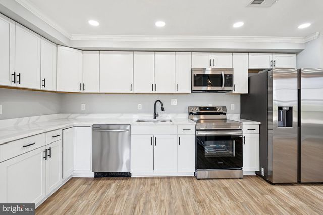 12406 STRODES MILL RD, Remington, VA 22734