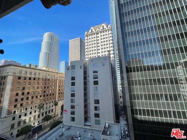 727 W 7th Street 901, Los Angeles, CA 90017