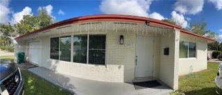 10011 SW 162nd St, Miami, FL 33157