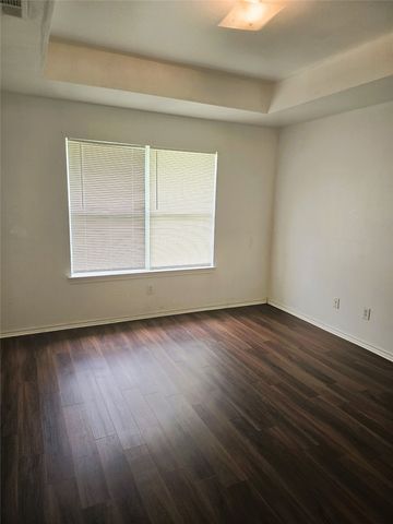 1512 Parrot Court, Desoto, TX 75115
