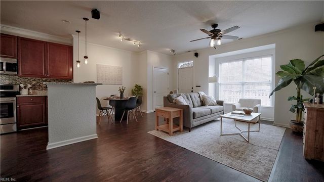 612 Teton CIR, Suffolk, VA 23435