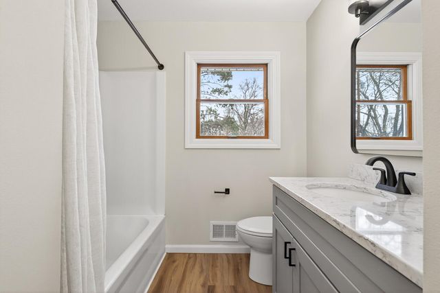 14281 57th Street N, Stillwater, MN 55082