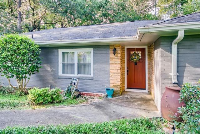 2050 Sylvania Drive, Decatur, GA 30033