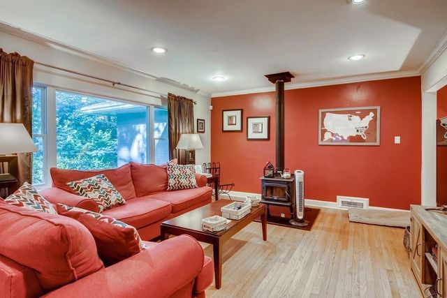 2050 Sylvania Drive, Decatur, GA 30033