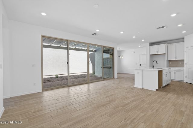 13525 N 158TH Avenue, Surprise, AZ 85379