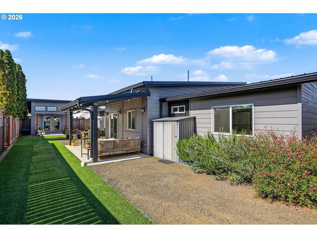 1004 36TH Ave, Albany, OR 97321