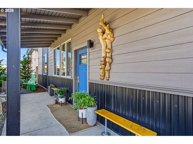 1004 36TH Ave, Albany, OR 97321